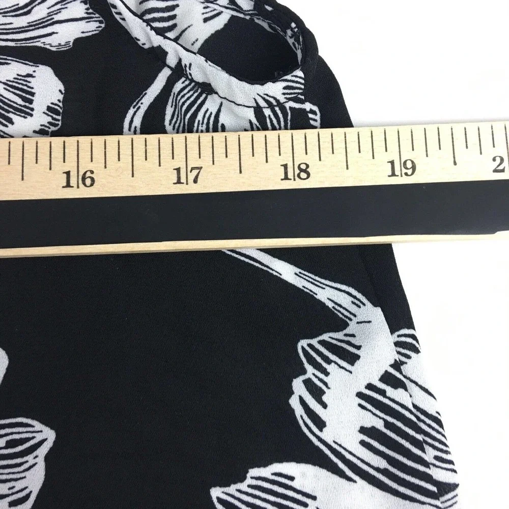 Who What Wear Womens Top Small Black White Floral Sleeveless Chiffon Blouse - Picture 9 of 11